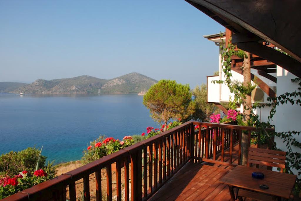 Bozburun Yacht Club Hotel Exterior photo